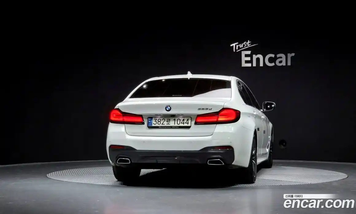 BMW 5-Series 2022 2.0 Автомат в Москве № 211591, фото 4