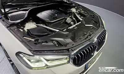 BMW 5-Series 2022 2.0 Автомат в Москве № 211591, миниатюра 6