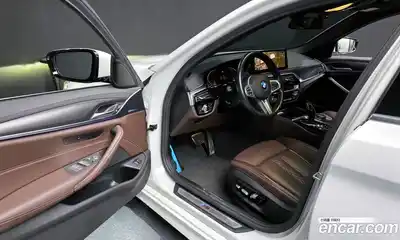 BMW 5-Series 2022 2.0 Автомат в Москве № 211591, миниатюра 10