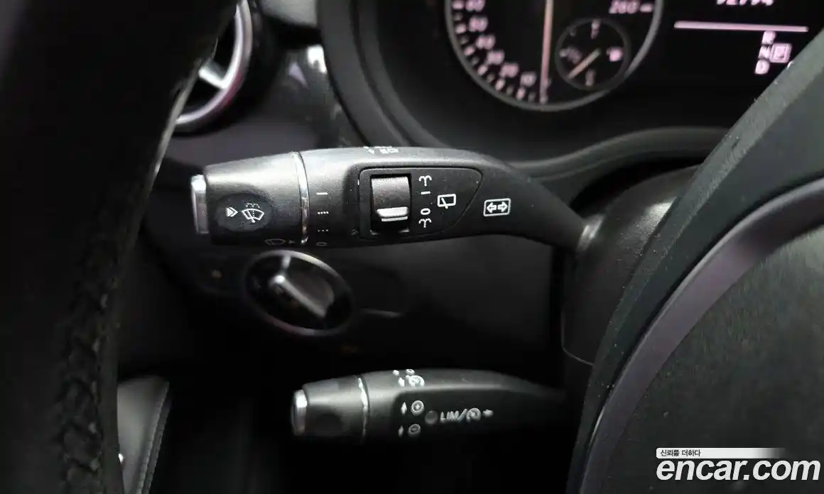 Mercedes-Benz B-Class 2015 1.8 Автомат в Москве № 212231, фото 17