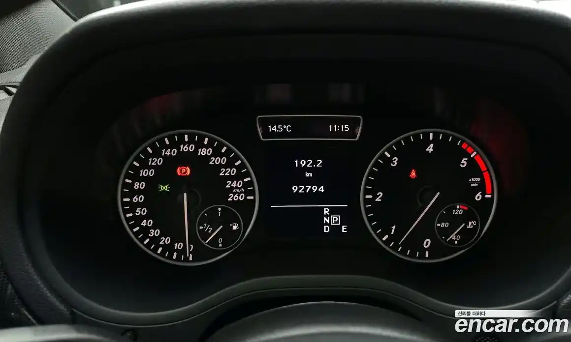 Mercedes-Benz B-Class 2015 1.8 Автомат в Москве № 212231, фото 8