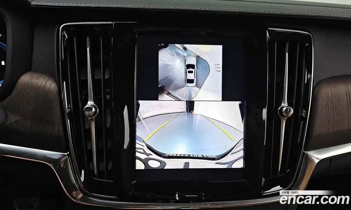 Volvo S90 2025 2.0 Автомат в Москве № 212769, фото 10