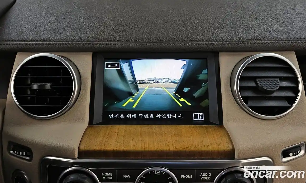 Land Rover Discovery 2016 3.0 Автомат в Москве № 213774, фото 15