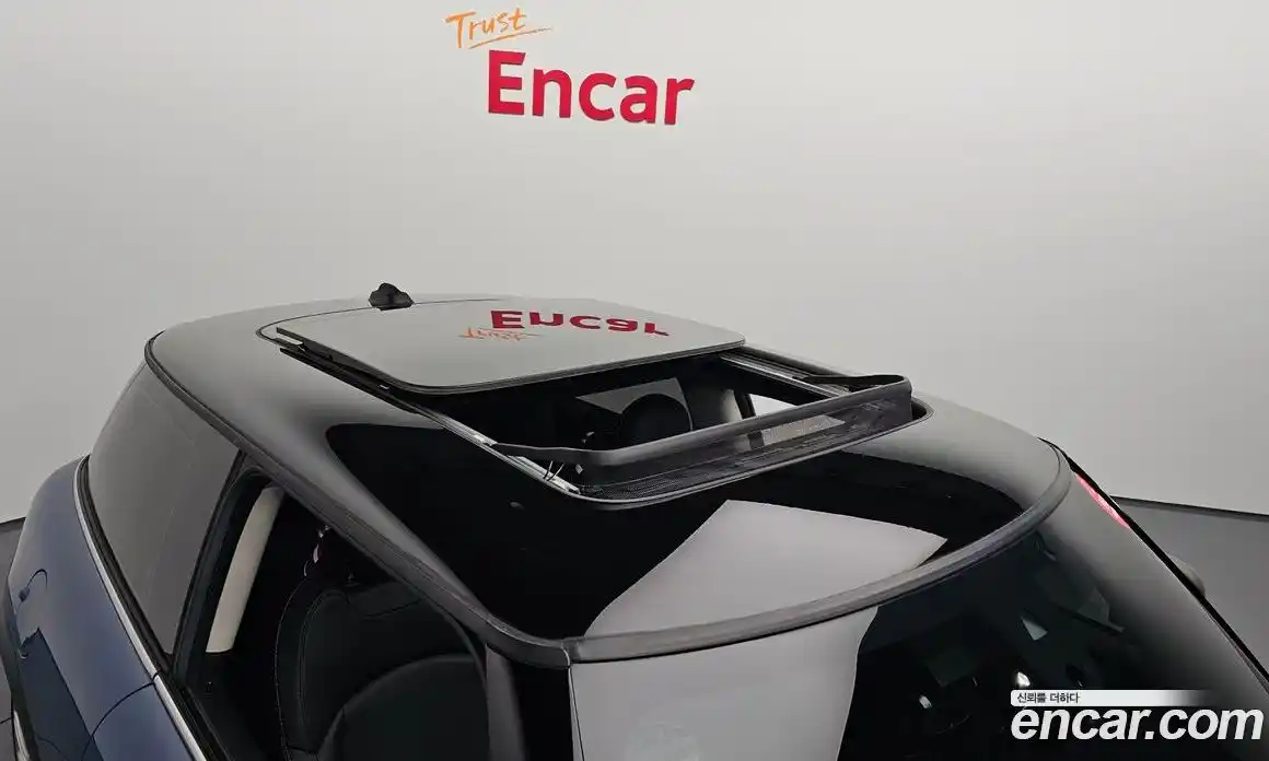 Mini Cooper 2022 1.5 Автомат в Москве № 214041, фото 19