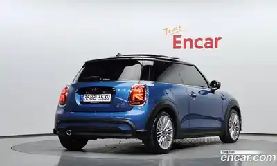 Mini Cooper 2022 1.5 Автомат в Москве № 214041, миниатюра 2
