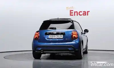 Mini Cooper 2022 1.5 Автомат в Москве № 214041, миниатюра 4