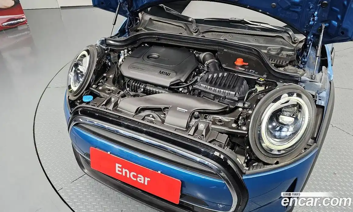 Mini Cooper 2022 1.5 Автомат в Москве № 214041, фото 6