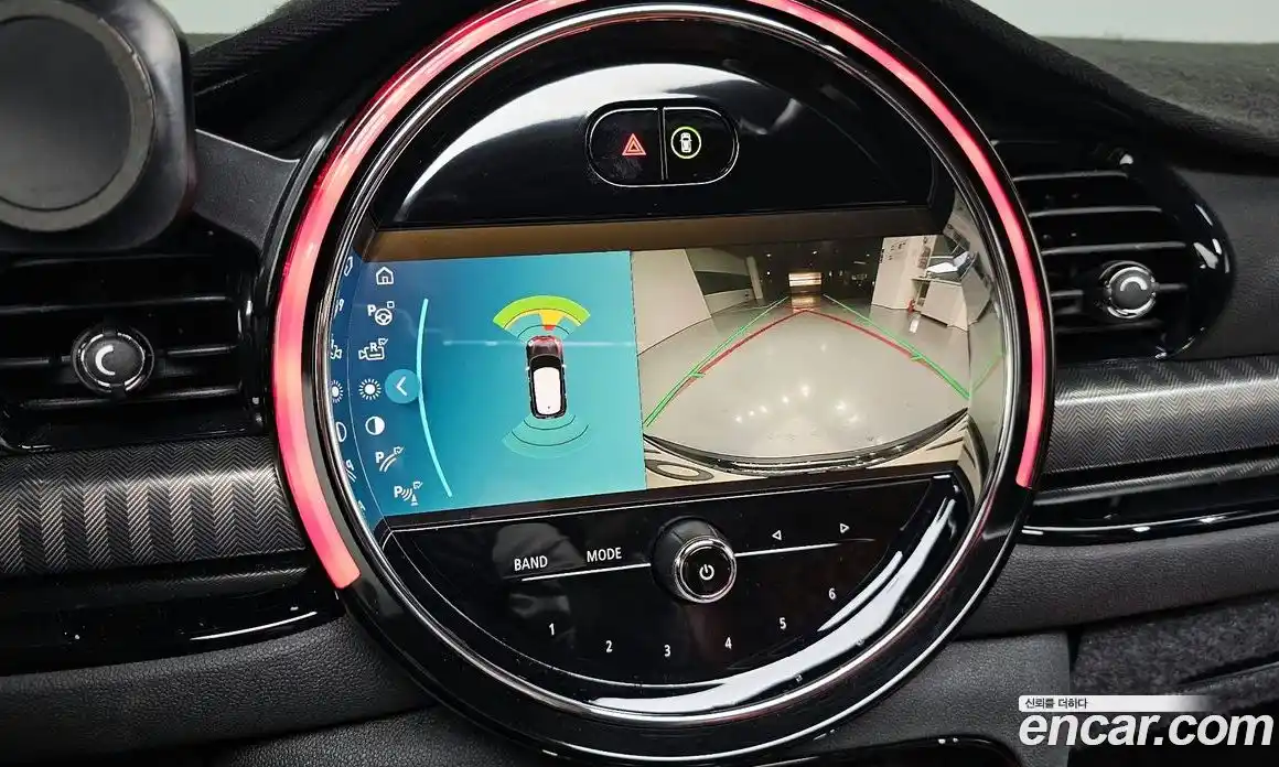 Mini Clubman 2023 2.0 Автомат в Москве № 214198, фото 14