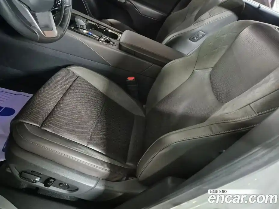 Lexus RX 2024 2.5 Вариатор в Москве № 214803, фото 10