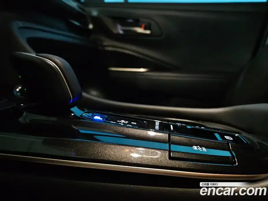 Toyota Crown 2024 2.5 Автомат в Москве № 215636, фото 19