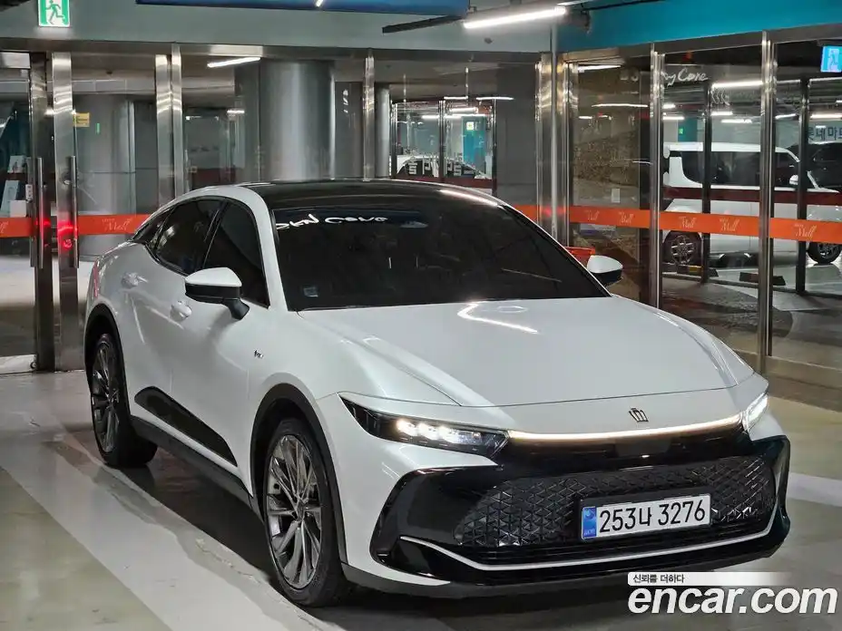 Toyota Crown 2024 2.5 Автомат в Москве № 215636, фото 3