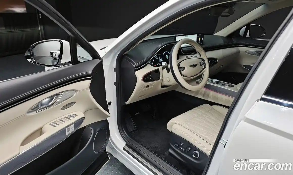 Genesis GV70 2023 2.5 Автомат в Москве № 22012, фото 5