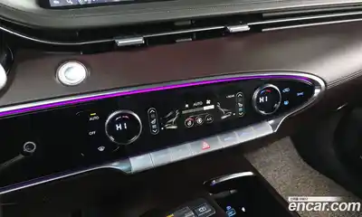 Genesis GV70 2021 2.5 Автомат в Москве № 22026, миниатюра 5