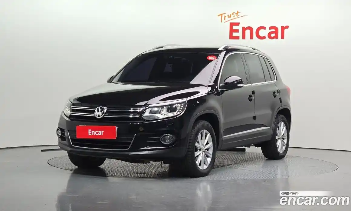 Volkswagen Tiguan 2015 2.0 Автомат в Москве № 222541, фото 20