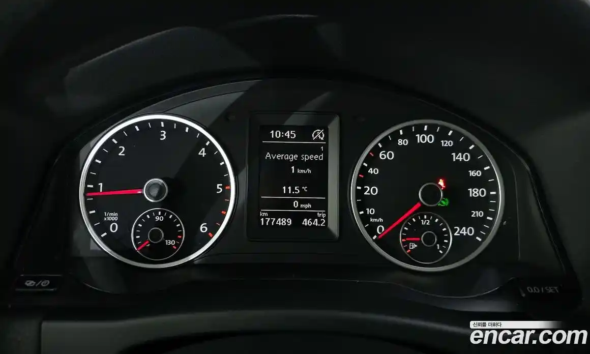 Volkswagen Tiguan 2015 2.0 Автомат в Москве № 222541, фото 10