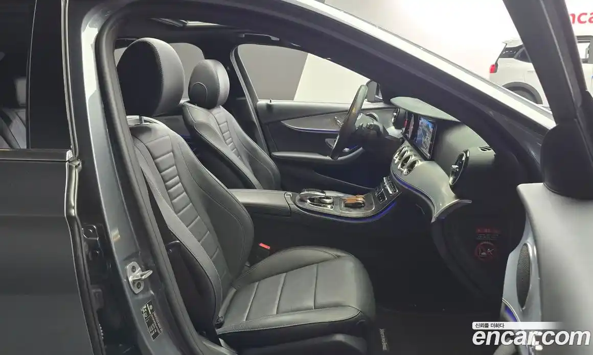 Mercedes-Benz E-Class 2020 2.0 Автомат в Москве № 223469, фото 6