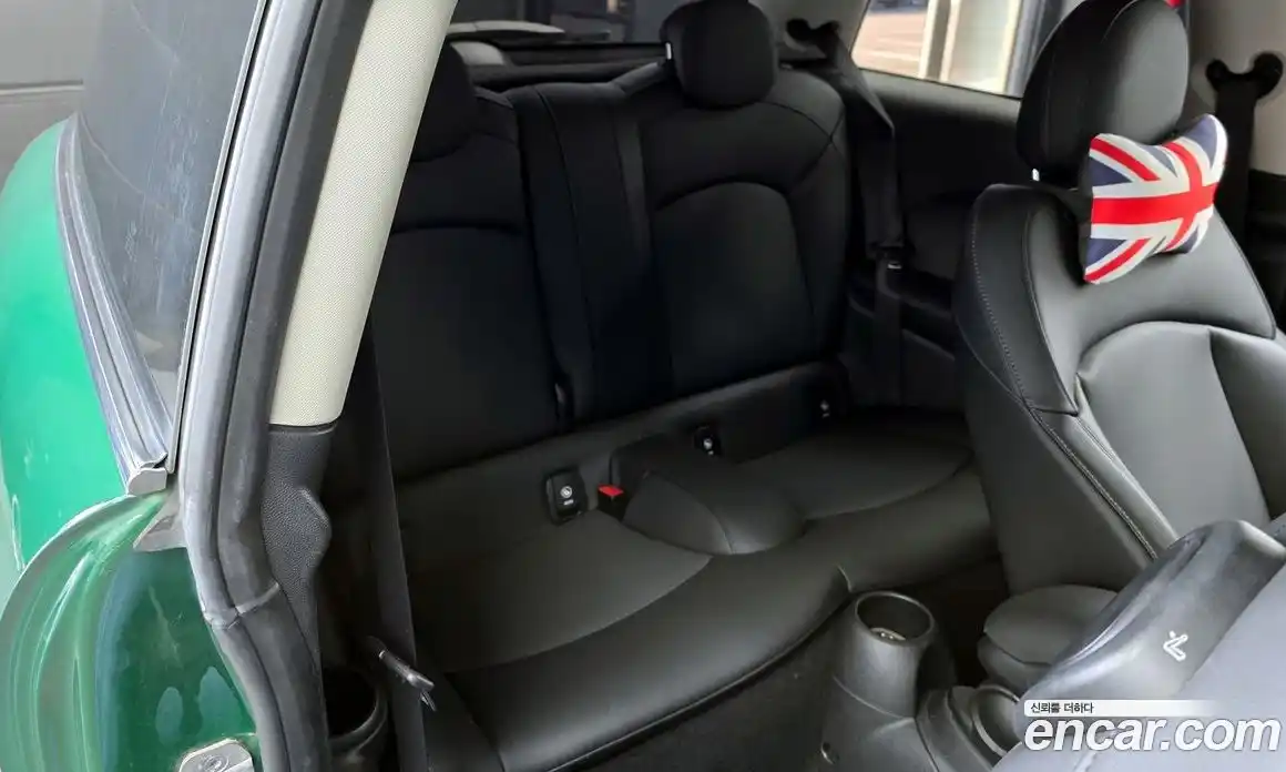 Mini Cooper 2022 1.5 Автомат в Москве № 223947, фото 3