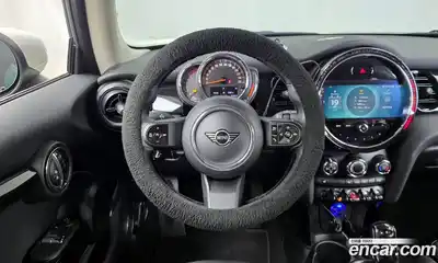 Mini Cooper 2022 1.5 Автомат в Москве № 223947, миниатюра 10