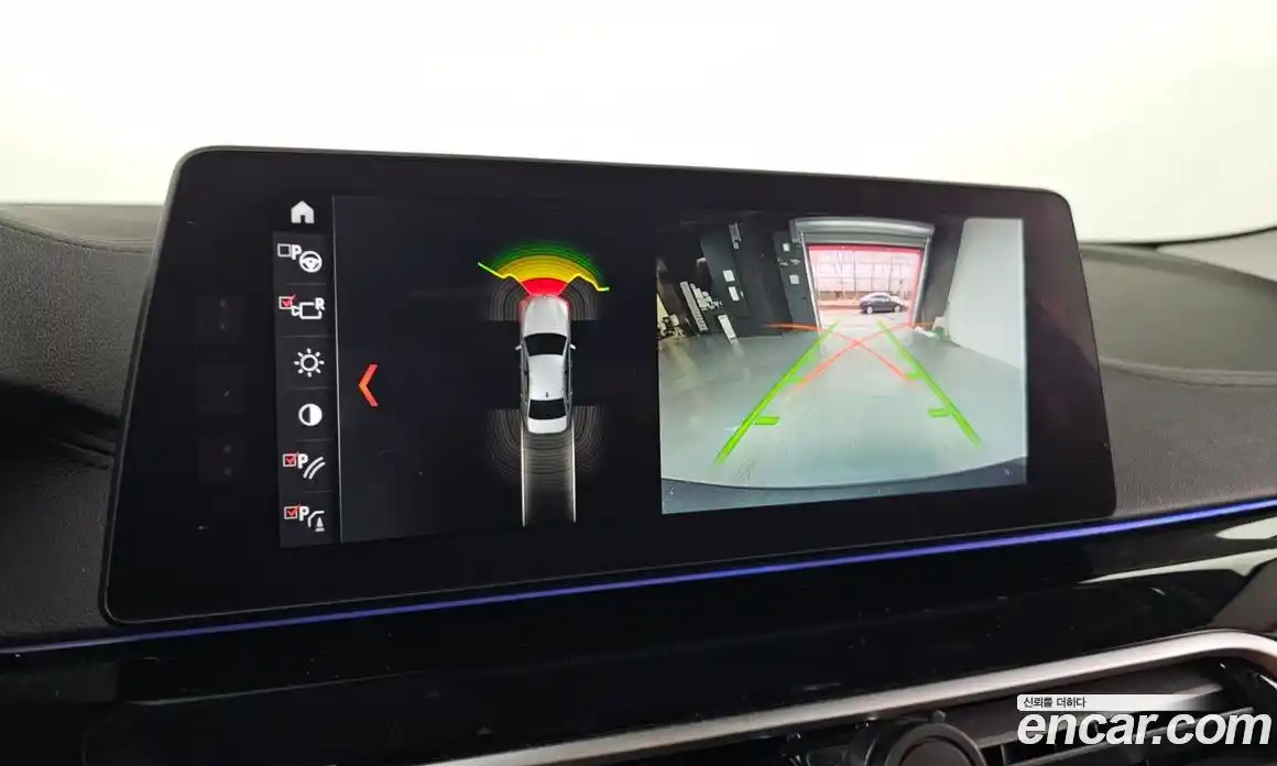 BMW 5-Series 2018 2.0 Автомат в Москве № 229276, фото 15