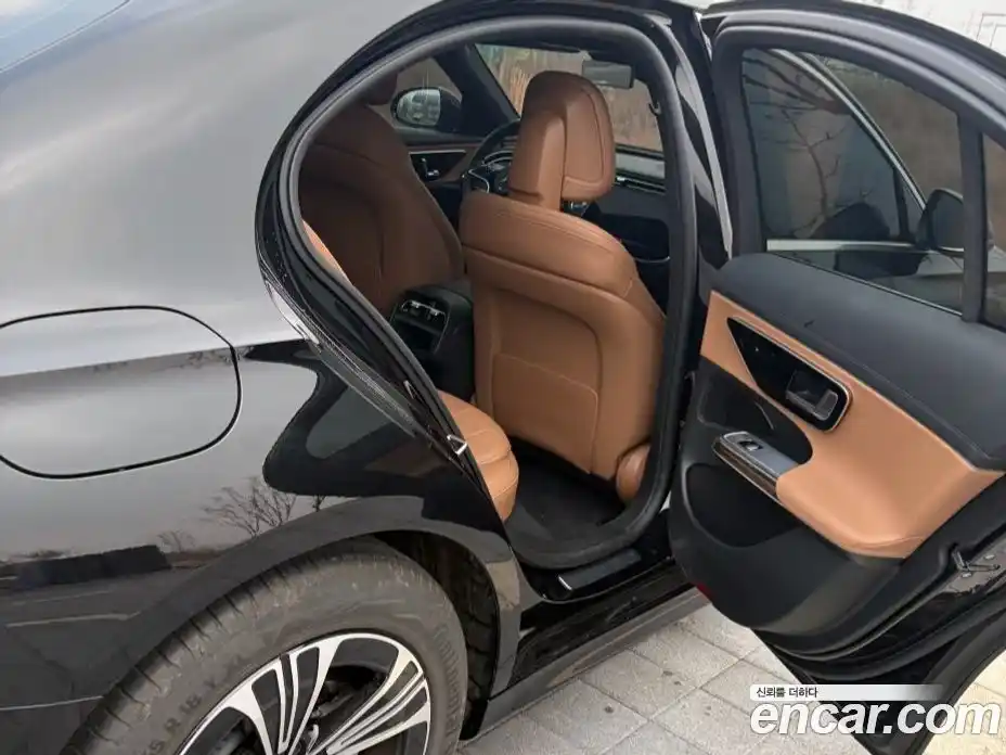 Mercedes-Benz E-Class 2025 2.0 Автомат в Москве № 229367, фото 16