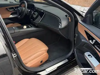 Mercedes-Benz E-Class 2025 2.0 Автомат в Москве № 229367, миниатюра 10