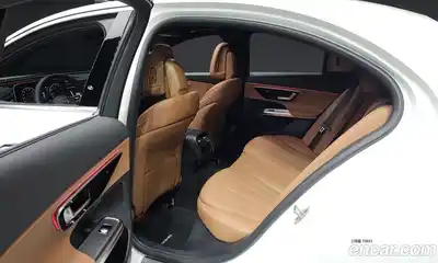 Mercedes-Benz E-Class 2026 2.0 Автомат в Москве № 229380, миниатюра 7