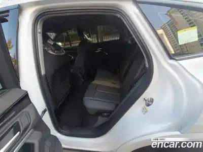 Audi Q5 2025 2.0 Автомат в Москве № 230239, миниатюра 8
