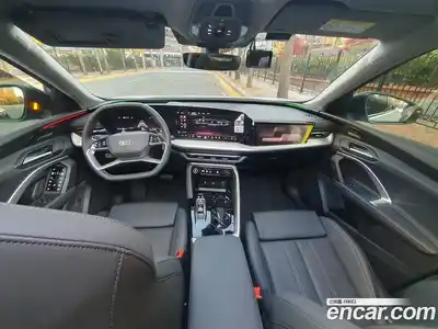 Audi Q5 2025 2.0 Автомат в Москве № 230239, миниатюра 9