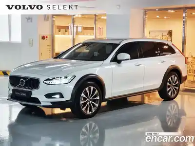 Volvo V90, 2024