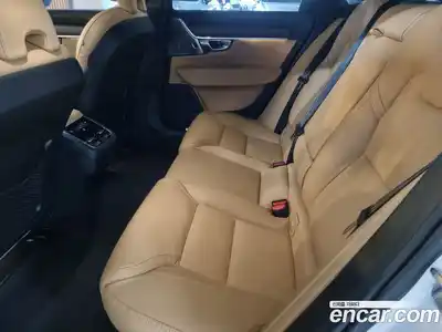 Volvo V90 2024 2.0 Автомат в Москве № 230824, миниатюра 11