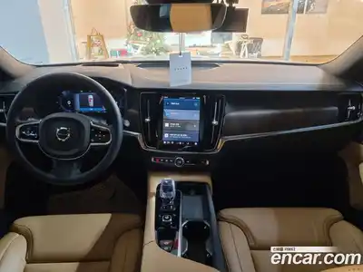 Volvo V90 2024 2.0 Автомат в Москве № 230824, миниатюра 7