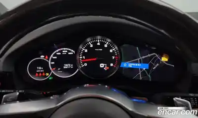 Porsche Cayenne 2022 3.0 Автомат в Москве № 230936, миниатюра 12