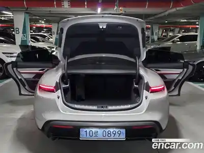 Porsche Taycan 2023 Автомат в Москве № 231020, миниатюра 10