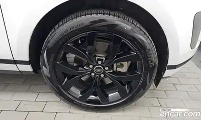 Land Rover Range-Rover Evoque 2023 2.0 Автомат в Москве № 231104, миниатюра 5