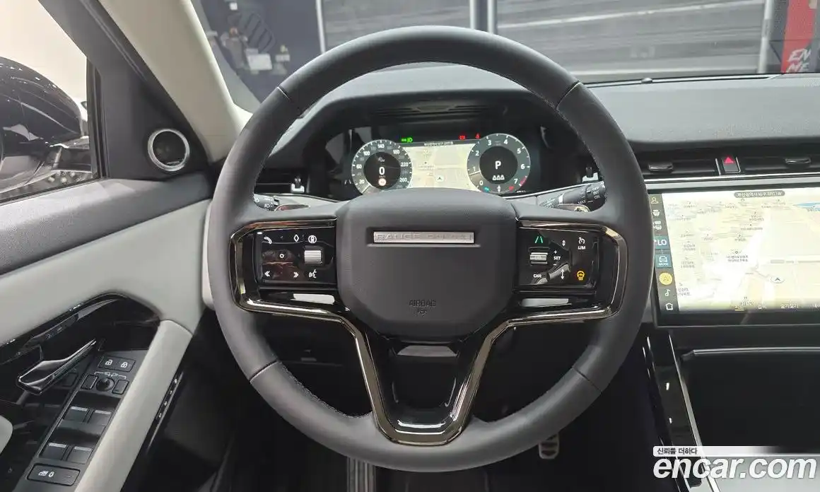 Land Rover Range-Rover Evoque 2025 2.0 Автомат в Москве № 231164, фото 15