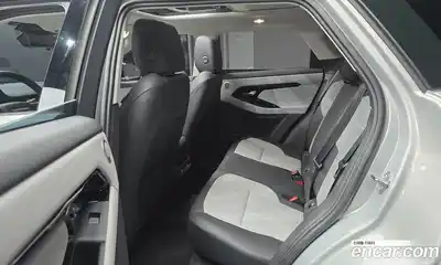 Land Rover Range-Rover Evoque 2025 2.0 Автомат в Москве № 231164, миниатюра 4