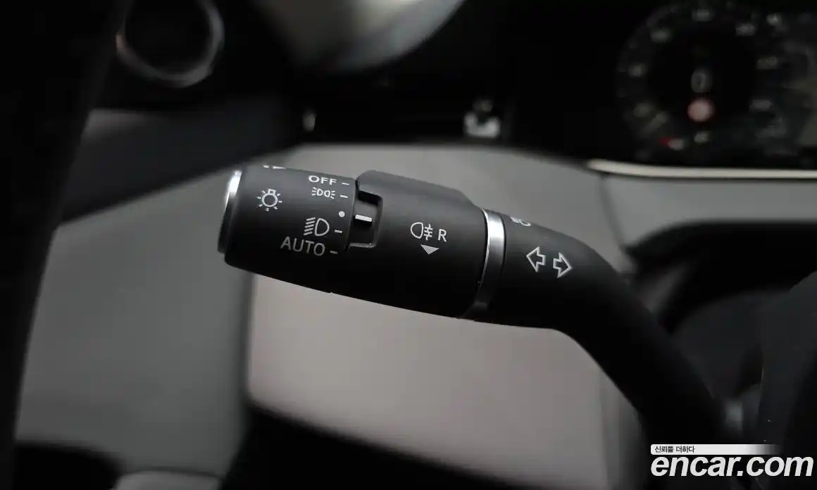 Land Rover Range-Rover Evoque 2025 2.0 Автомат в Москве № 231164, фото 5