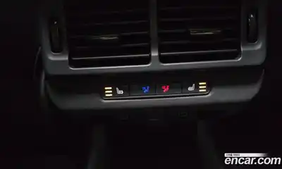 Land Rover Range-Rover Evoque 2025 2.0 Автомат в Москве № 231164, миниатюра 10