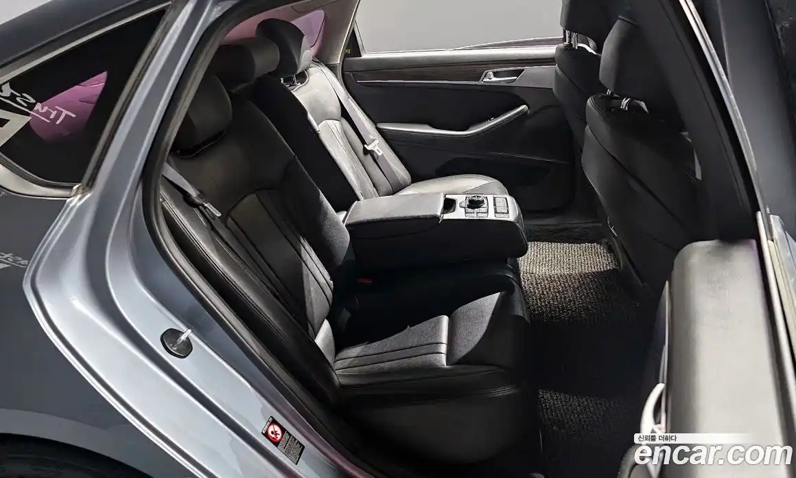 Genesis G80 2017 3.3 Автомат в Москве № 23138, фото 14