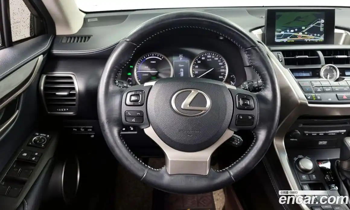 Lexus NX 2017 2.5 Автомат в Москве № 232015, фото 13