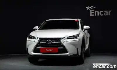 Lexus NX 2017 2.5 Автомат в Москве № 232015, миниатюра 3