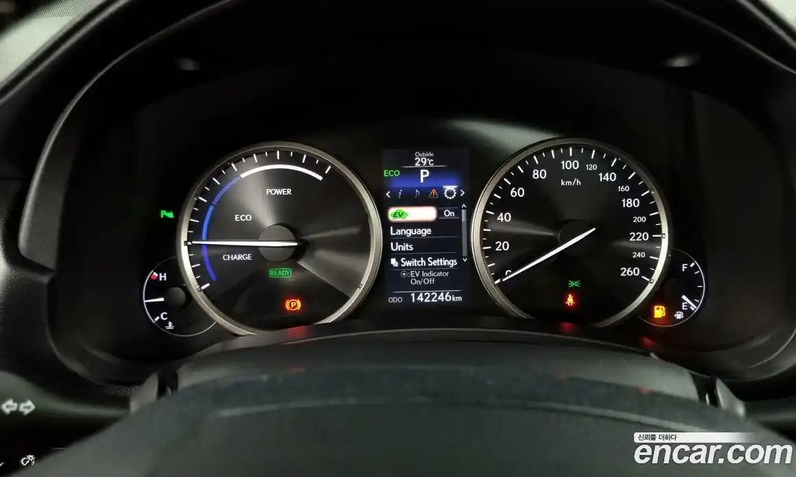 Lexus NX 2017 2.5 Автомат в Москве № 232015, фото 8