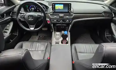 Honda Accord 2021 2.0 Автомат в Москве № 232861, миниатюра 11