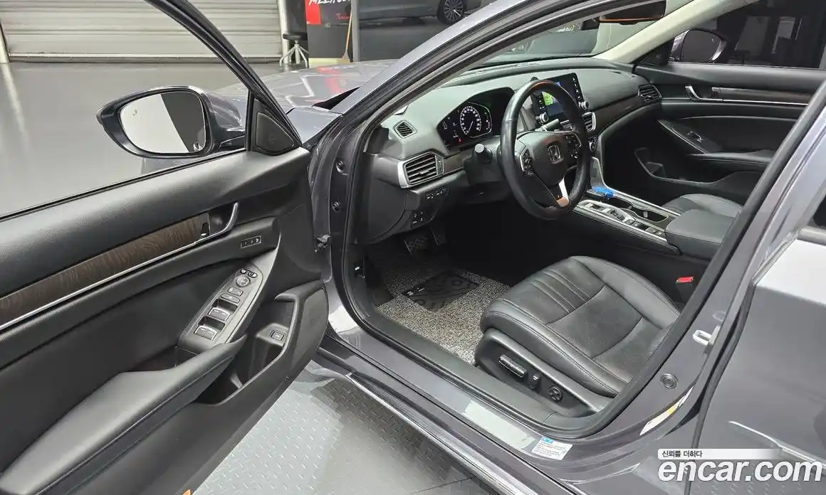 Honda Accord 2021 2.0 Автомат в Москве № 232861, фото 14