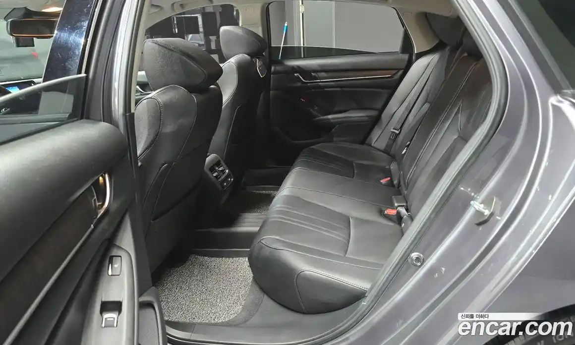 Honda Accord 2021 2.0 Автомат в Москве № 232861, фото 17