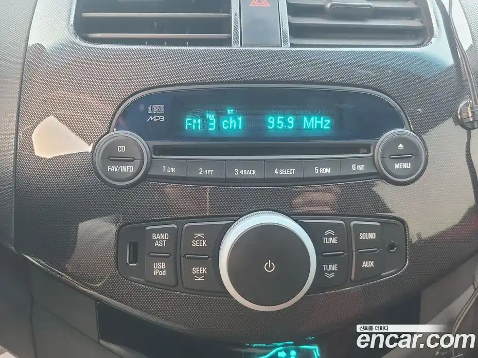 Chevrolet Spark 2012 1.0 Автомат в Москве № 24195, фото 14