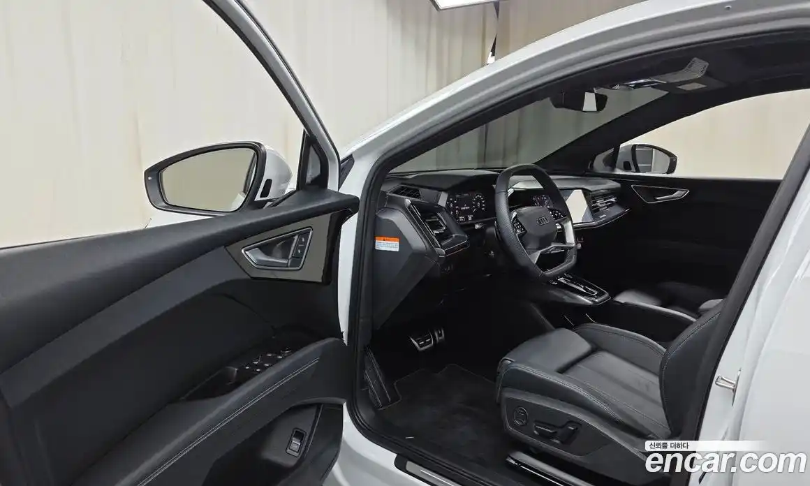 Audi Q4 e-tron 2025 0.2 Автомат в Москве № 244451, фото 14