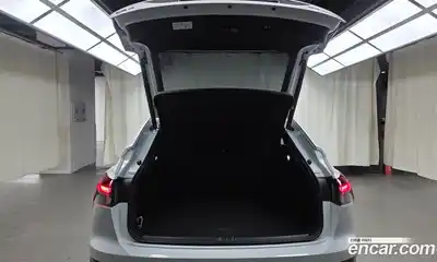 Audi Q4 e-tron 2025 0.2 Автомат в Москве № 244451, миниатюра 10