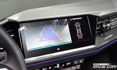 Audi Q4 e-tron 2022 0.2 Автомат в Москве № 244897, миниатюра 12