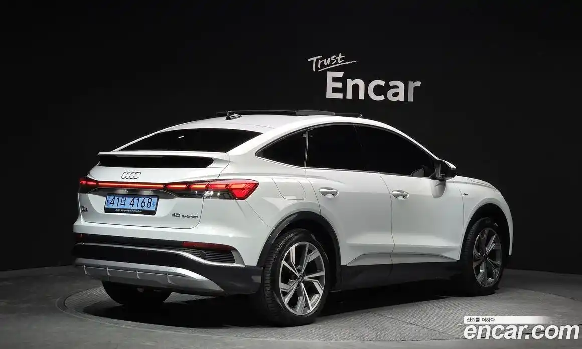 Audi Q4 e-tron 2022 0.2 Автомат в Москве № 244897, фото 5